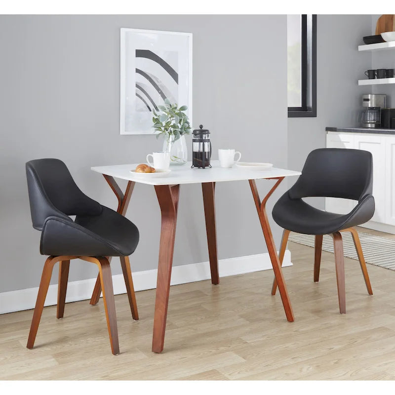 Table à manger avec plateau en marbre texturé, style moderne, cuisine et salle à manger