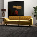 Canapé Clayton en velours doré, style mobilier Mid-Century Modern pour salon