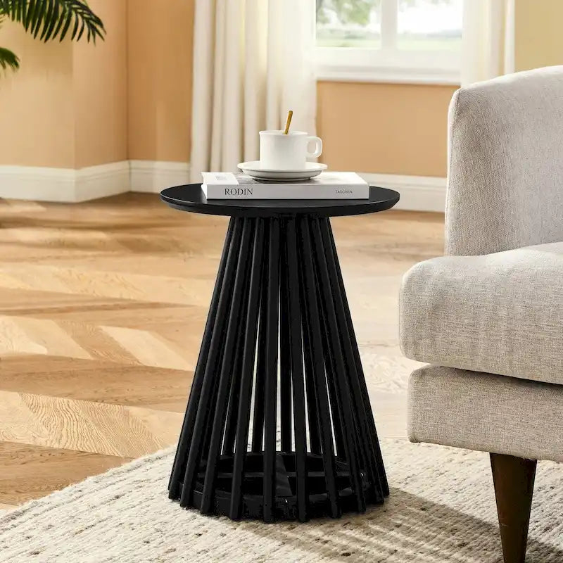 Ensemble table à manger ronde avec chaises Parsons en similicuir blanc, plusieurs options de pièces