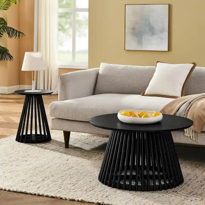Ensemble table à manger ronde avec chaises Parsons en similicuir blanc, plusieurs options de pièces